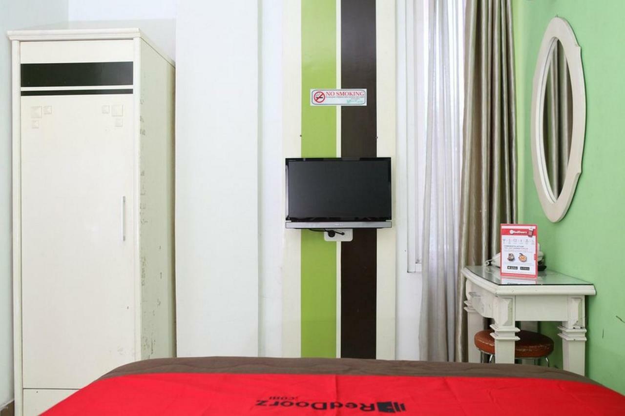 Reddoorz Plus @ Talaga Bodas Bandung Esterno foto